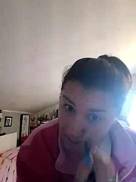 Snapshot of nelly88_xxx chatting on February 15, 9:05 am nelly88 xxx online show from February 15, 9:05 am