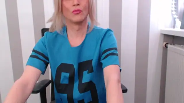 Sissy Sexy XXX online show from January 16, 1:36 pm