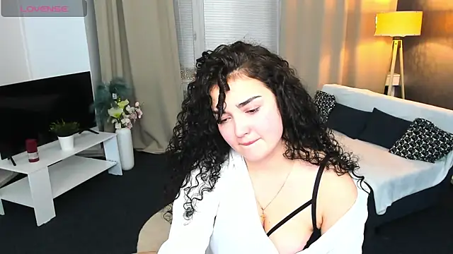 Snapshot of AmeliaLoveee chatting on January 27, 4:20 am AmeliaLoveee online show from January 27, 4:20 am