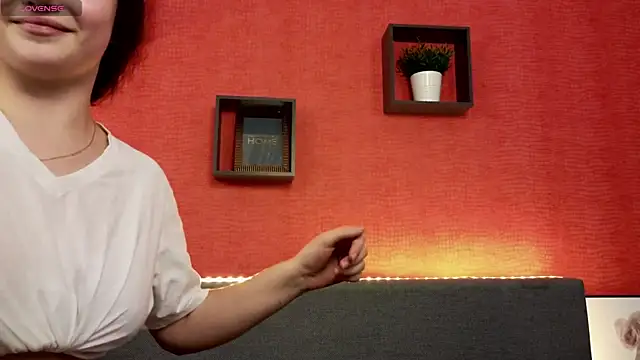 Snapshot of AmeliaLoveee chatting on January 30, 8:53 pm AmeliaLoveee online show from January 30, 8:53 pm