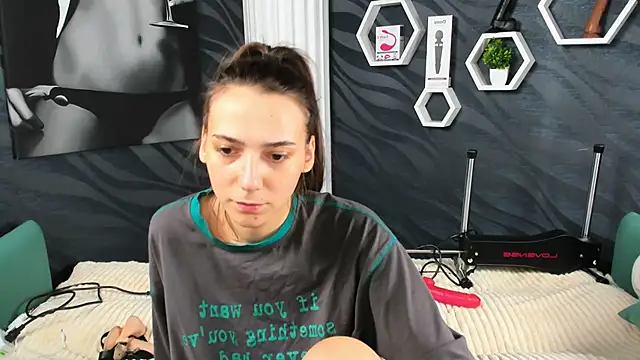 annabishop online show from January 31, 6:46 am