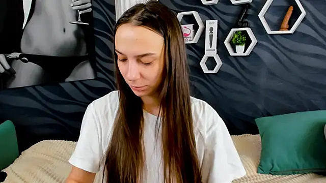 annabishop online show from February 9, 3:11 am