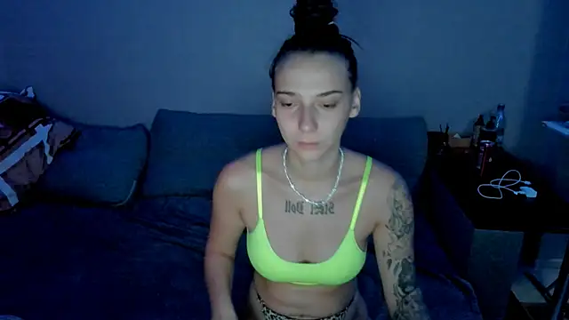 annabishop online show from December 18, 12:38 am