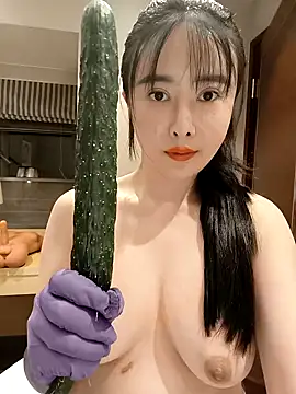 Snapshot of lilandi0521 chatting on March 11, 5:35 pm lilandi0521 online show from March 11, 5:35 pm