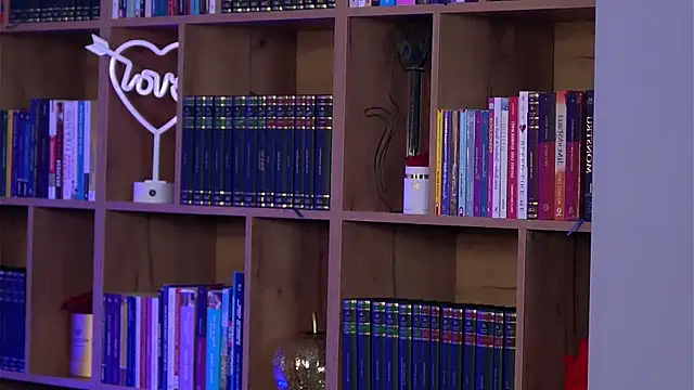 SarahPeach8 online show from December 4, 9:51 am