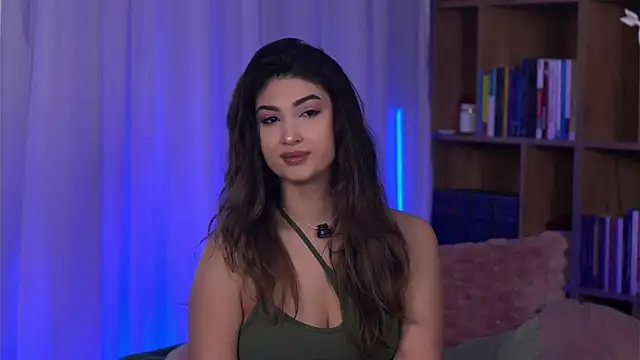 SarahPeach8 online show from April 10, 10:09 am