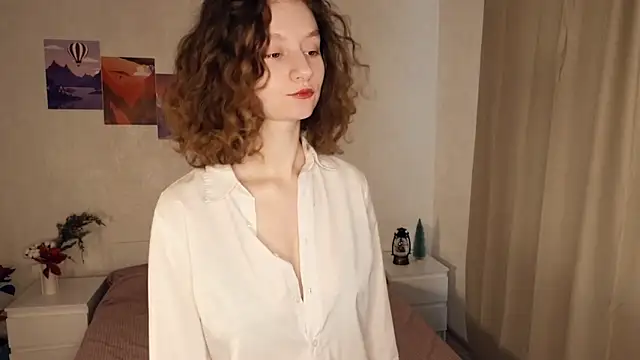 Leya Curly online show from January 26, 9:40 am