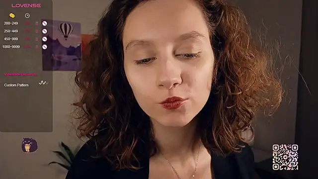 Leya Curly online show from September 9, 1:43 pm