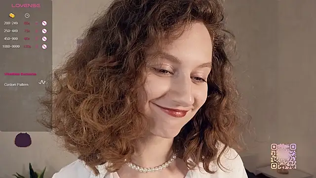 Leya Curly online show from September 22, 2:08 pm