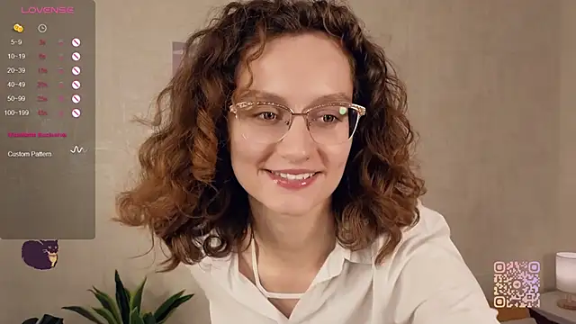 Leya Curly online show from September 23, 3:59 pm