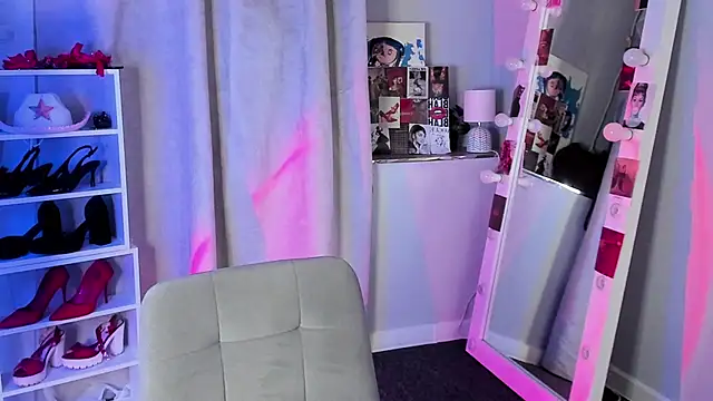 Sahara Shields online show from February 10, 9:24 am