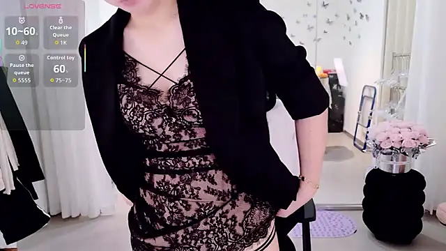 miaomiao-777 online show from April 3, 1:03 am