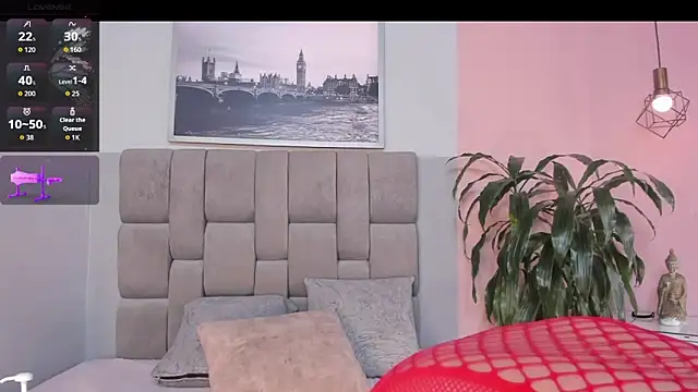 Snapshot of janna_lopez_ chatting on November 15, 7:38 am janna lopez online show from November 15, 7:38 am