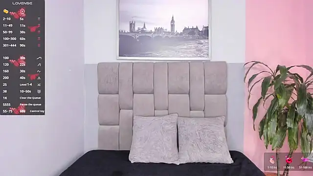 Snapshot of janna_lopez_ chatting on November 22, 12:04 pm janna lopez online show from November 22, 12:04 pm