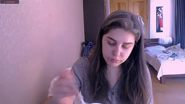  Roselina  online show from March 15, 9:41 am