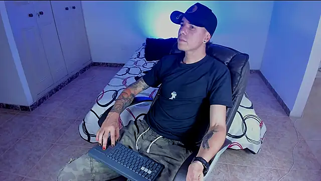 Baan10 online show from February 19, 7:05 pm