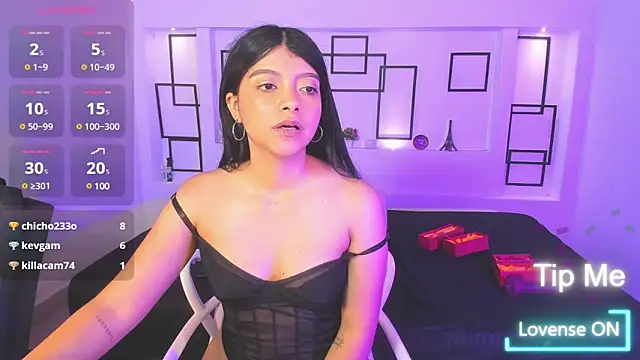 Snapshot of IslaBlaze chatting on March 20, 5:47 pm IslaBlaze online show from March 20, 5:47 pm