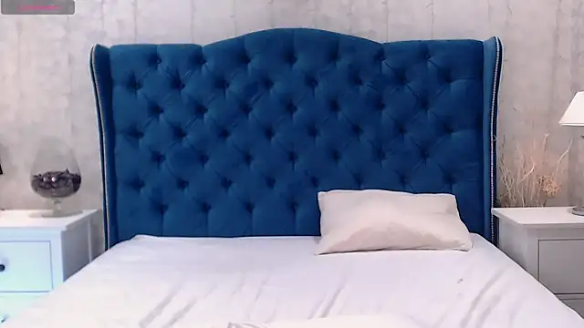 via mayer  online show from September 19, 11:49 pm