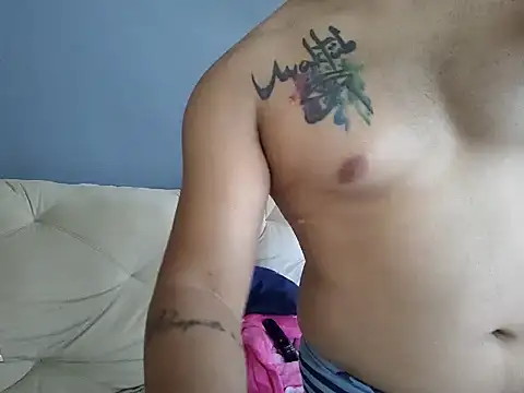 Snapshot of casallmer chatting on January 13, 7:21 pm casallmer online show from January 13, 7:21 pm