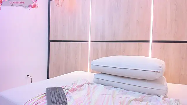 pocahontas pow online show from February 13, 3:24 pm