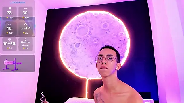 EthaanCox online show from February 23, 7:17 pm