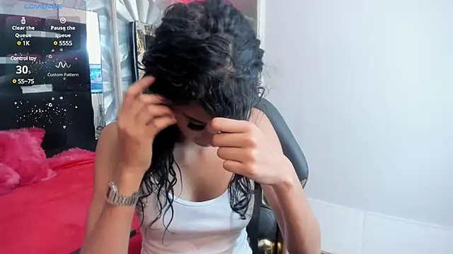 Snapshot of Shelley-Hack chatting on March 1, 1:07 pm Shelley-Hack online show from March 1, 1:07 pm