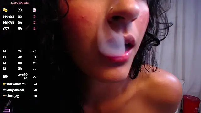 Snapshot of Shelley-Hack chatting on March 10, 7:18 pm Shelley-Hack online show from March 10, 7:18 pm