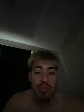 Snapshot of Daddywick chatting on April 10, 6:12 pm Daddywick online show from April 10, 6:12 pm