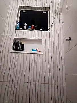 Santanacumxplod online show from March 5, 1:42 am