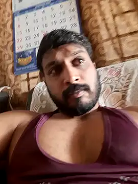 Snapshot of Chennaibull15 chatting on January 19, 8:07 am Chennaibull15 online show from January 19, 8:07 am