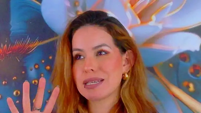 scarlette69 online show from January 18, 8:23 pm