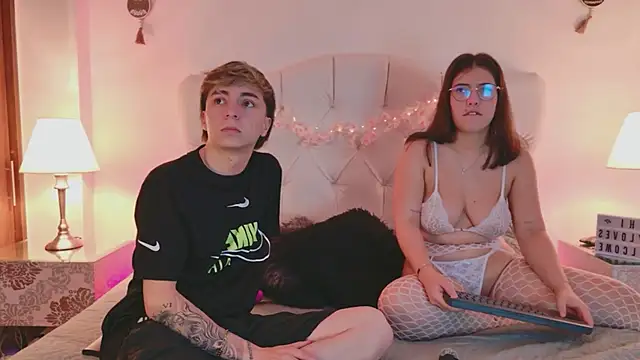 ethan and ava online show from September 25, 2:59 am