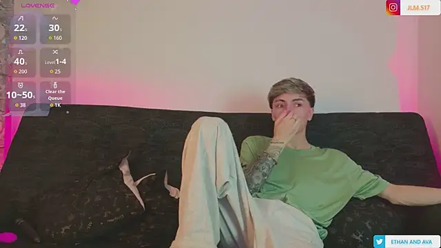 ethan and ava online show from May 22, 2:30 am