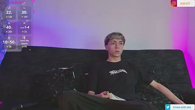 ethan and ava online show from May 30, 12:24 pm