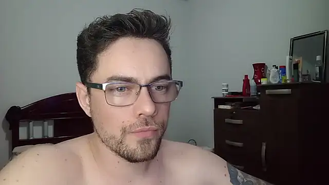 Dyllan   online show from June 22, 1:40 am