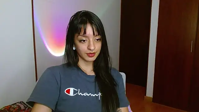 ravenvancleef online show from February 6, 1:49 am