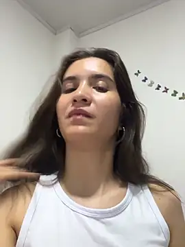 Bella still online show from January 17, 2:27 am