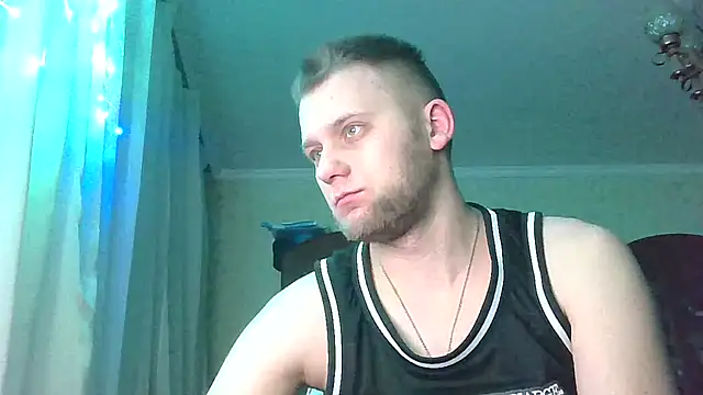 HunterOnBoobs online show from February 22, 8:31 pm