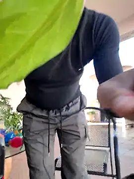 ABRAHAMBOLENA online show from January 8, 7:49 pm