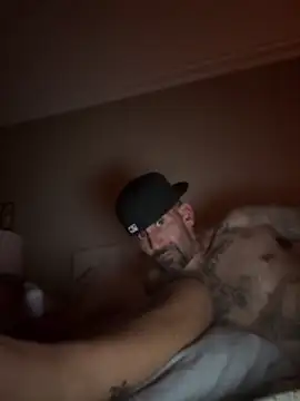 hornycouple818 online show from April 23, 10:36 am