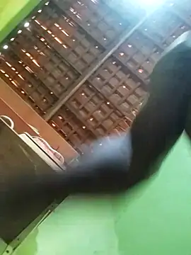 Snapshot of Nego8659 chatting on November 16, 10:32 am Nego8659 online show from November 16, 10:32 am