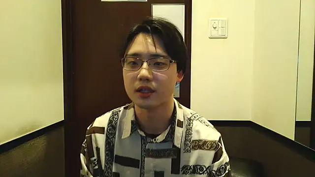 Snapshot of nunnun00 chatting on February 1, 10:26 am nunnun00 online show from February 1, 10:26 am