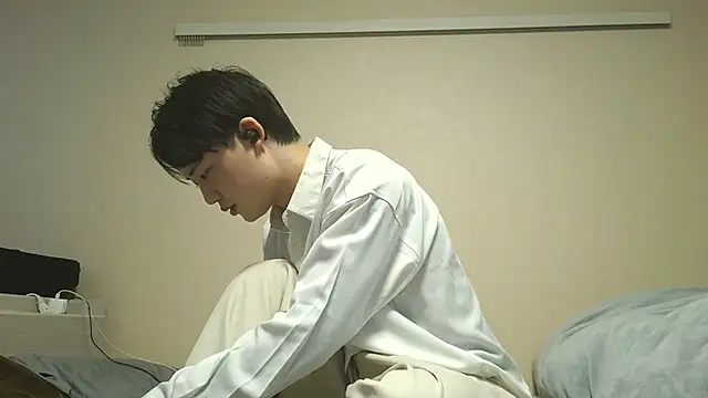 Snapshot of nunnun00 chatting on February 19, 5:05 am nunnun00 online show from February 19, 5:05 am