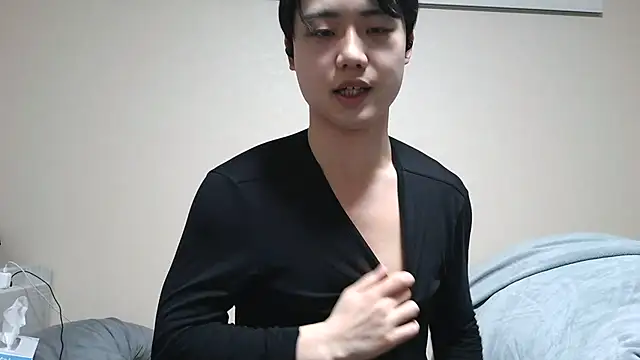 Snapshot of nunnun00 chatting on March 19, 7:18 am nunnun00 online show from March 19, 7:18 am