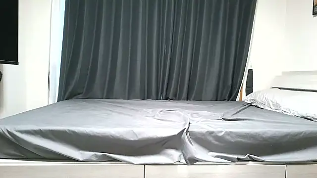 Snapshot of nunnun00 chatting on November 9, 6:33 am nunnun00 online show from November 9, 6:33 am