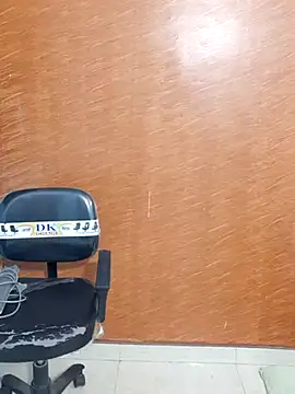 Snapshot of Divya-2007 chatting on January 28, 7:22 am Divya-2007 online show from January 28, 7:22 am