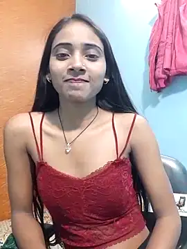 Snapshot of Divya-2007 chatting on February 12, 11:07 am Divya-2007 online show from February 12, 11:07 am