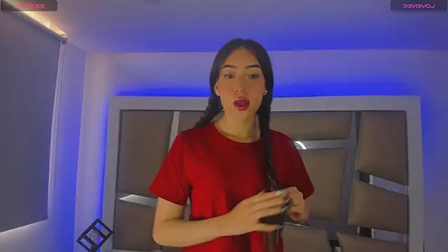 Snapshot of Princess_tokyo chatting on January 22, 1:32 pm Princess tokyo online show from January 22, 1:32 pm