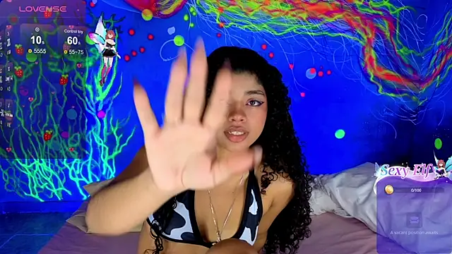 lucie petite online show from January 7, 6:32 pm