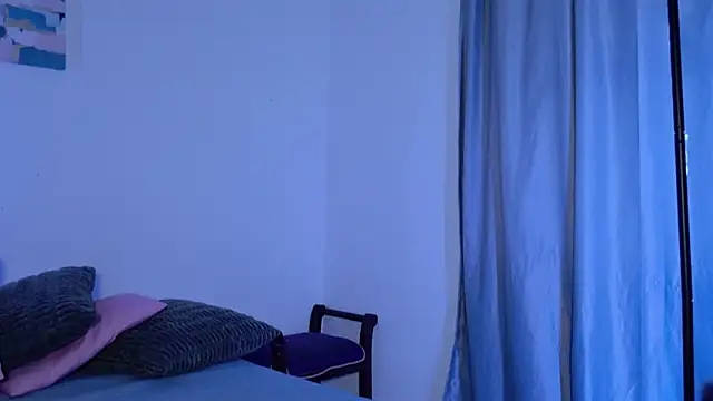 Andrewine89 online show from March 10, 10:04 pm